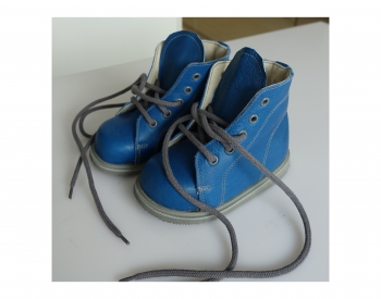 buty niebieskie